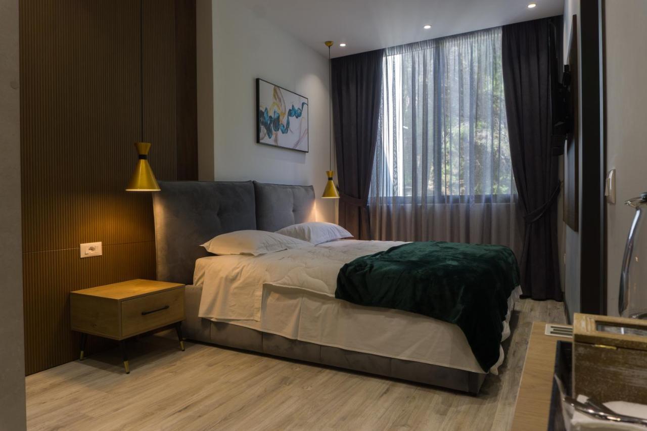 Hotel Morfeus Durrës Eksteriør billede